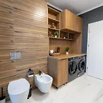 Floor Fluxury Penthouse - Family Friendly - Mountain View - Huge Terrace *