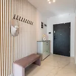 Floor Fluxury Penthouse - Family Friendly - Mountain View - Huge Terrace *