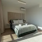 Floor Fluxury Penthouse - Family Friendly - Mountain View - Huge Terrace * Braşov