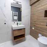 Floor Fluxury Penthouse - Family Friendly - Mountain View - Huge Terrace