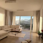 Floor Fluxury Penthouse - Family Friendly - Mountain View - Huge Terrace Brasov