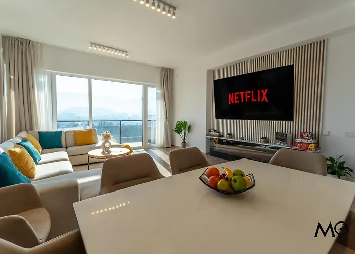 דירה Stunning Holiday Penthouse - Family Friendly - Mountain View - Huge Terrace - Top Floor - Acs - Outlet Mall - Grocery *